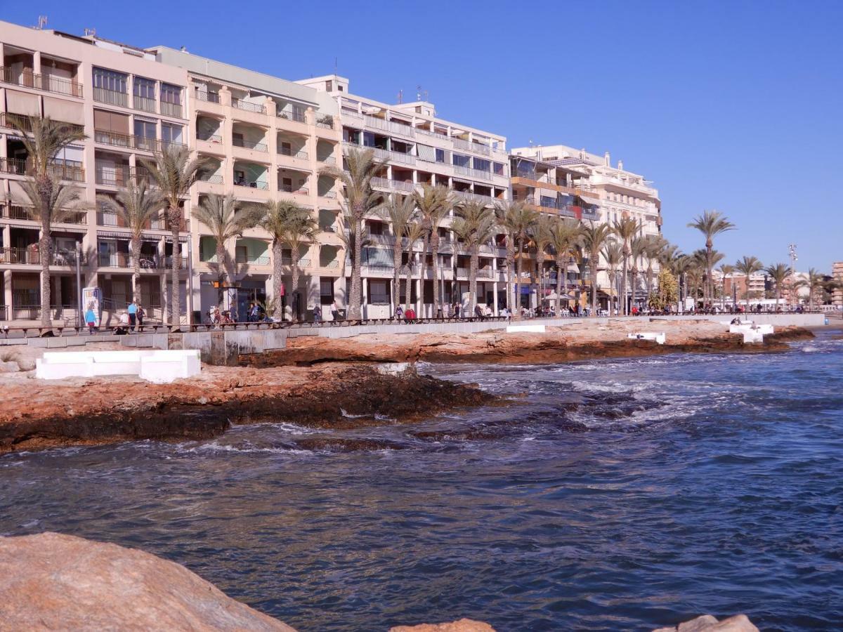Edificio 1º Linea De Playa, En Paseo Maritimo De Torrevieja, Alicante, Costa Blanca Экстерьер фото